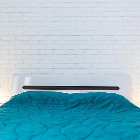 아파트 1 Bedroom Near Elizabeth's The Cathedral *