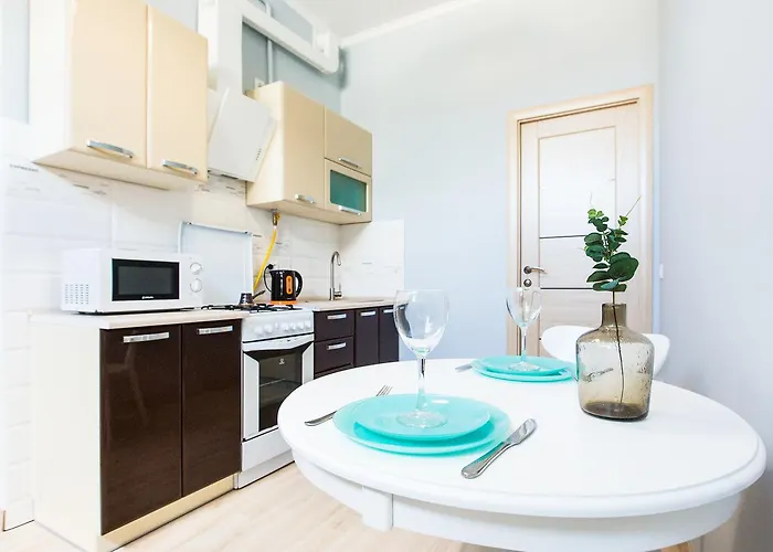 1 Bedroom Near Elizabeth's The Cathedral דירה לבוב